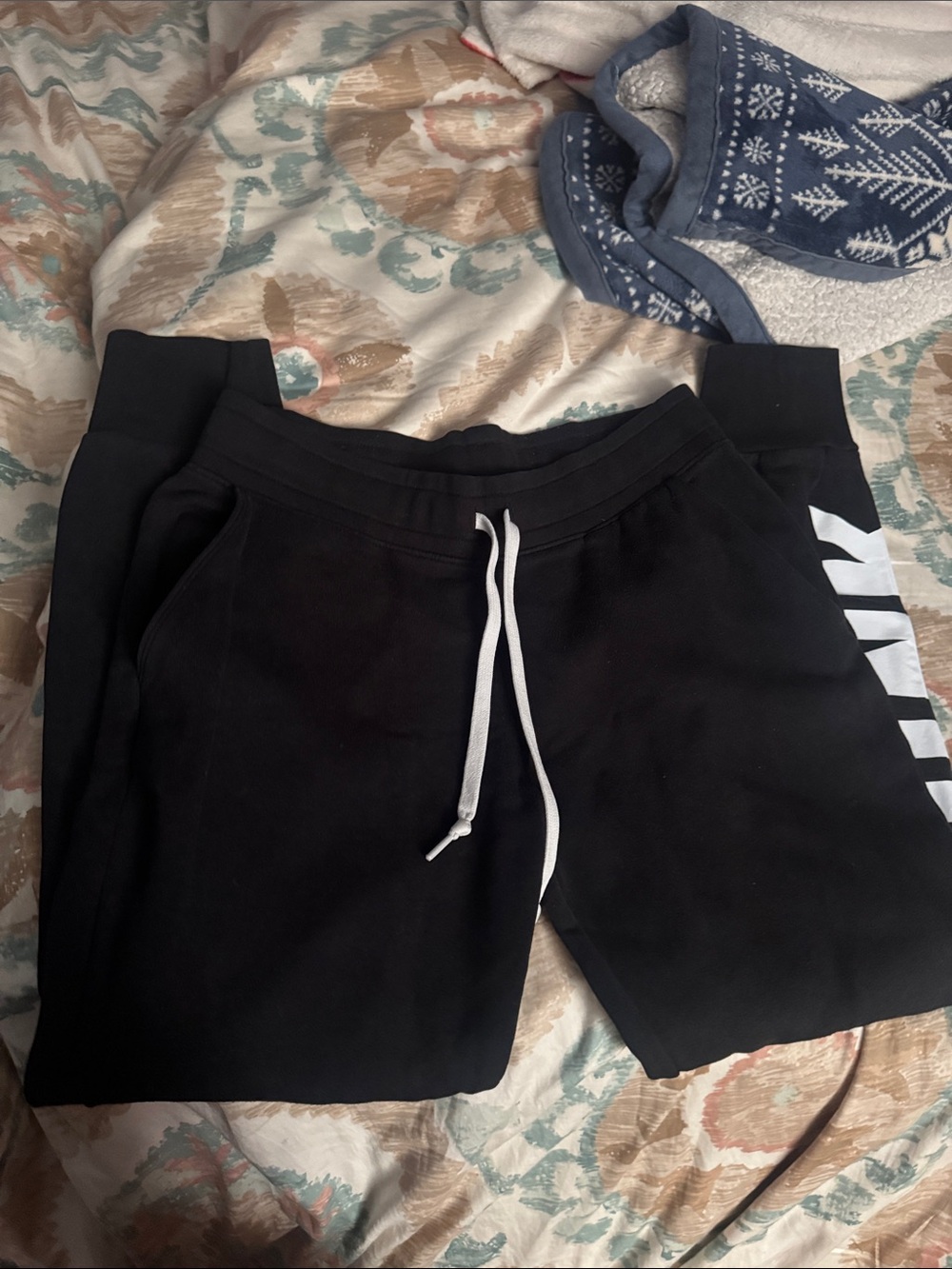 PINK Victoria's Secret Black Jogger Sweatpants with White Drawstring